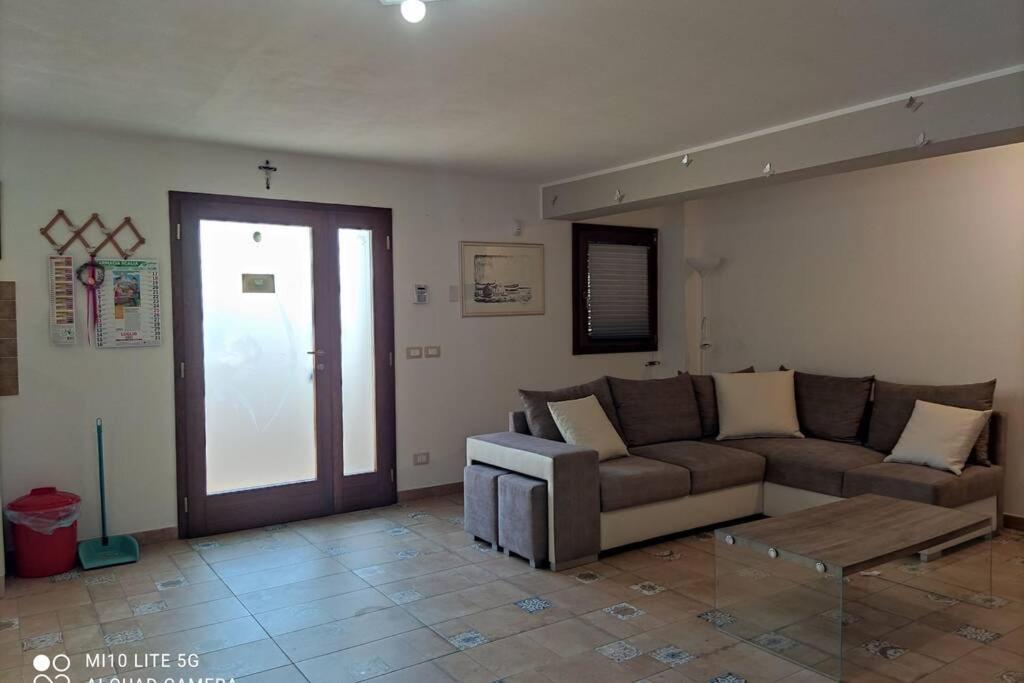 ジンバルドCasa Relax In Periferia Con Ingresso E Parcheggio Privato.アパートメント エクステリア 写真