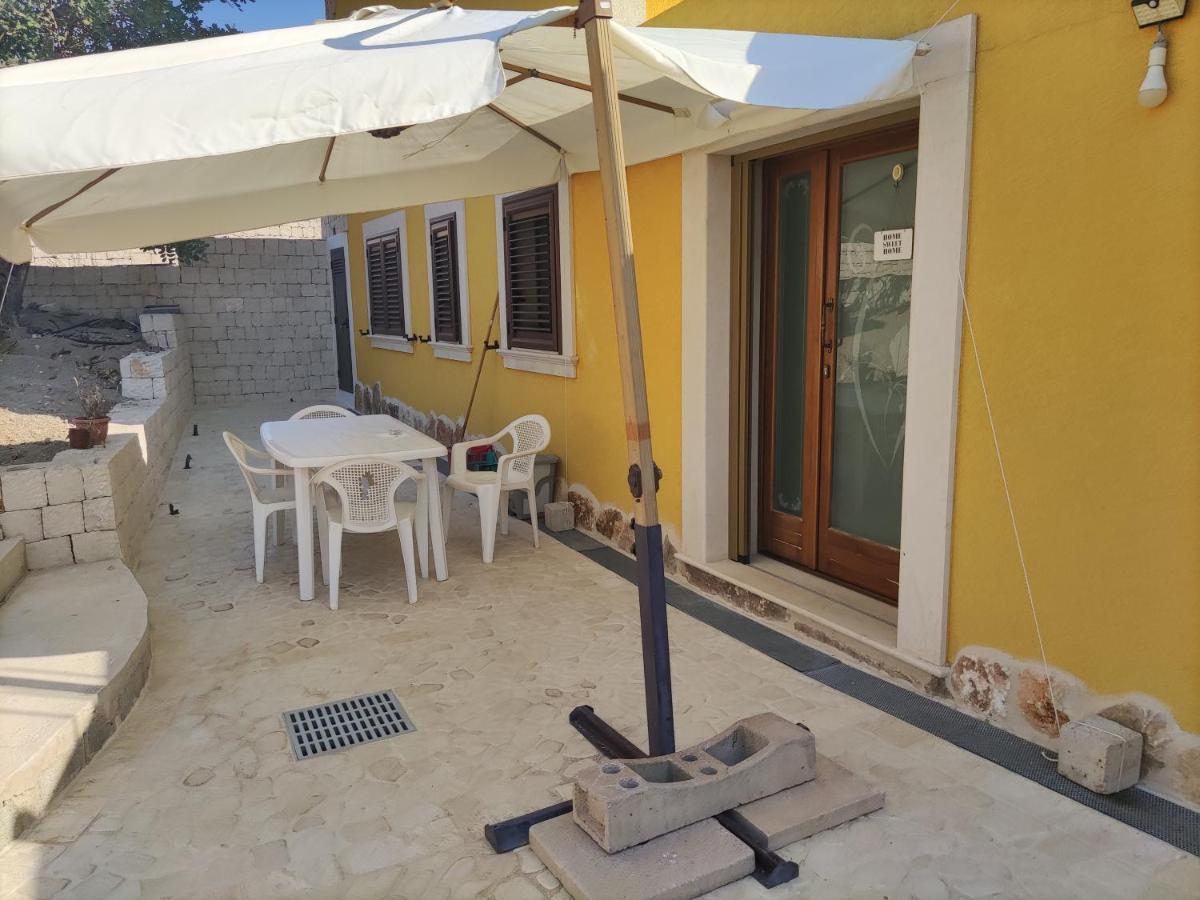 ジンバルドCasa Relax In Periferia Con Ingresso E Parcheggio Privato.アパートメント エクステリア 写真
